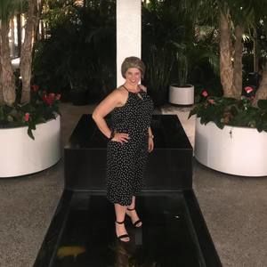 Meet your Posher, Noelle